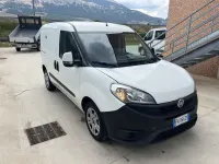 Usata Fiat Doblò 105 CV (77 kW) 2017 Bianco Monovolume