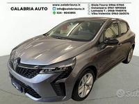 Nuova Renault Clio V Evolution 100 CV (73 kW) 2025 Grigio scuro Berlina