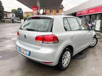 Usata VW Golf VI Comfortline 102 CV (75 kW) 2009 Argento Utilitaria