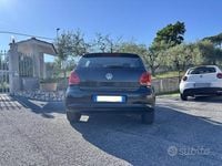 Usado VW Polo 90 CV (66 kW) 2012 Negro Utilitario