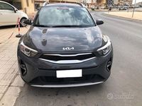Usata Kia Stonic Style 84 CV (61 kW) 2022 Grigio SUV