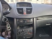 Usata Peugeot 207 73 CV (53 kW) 2008 Grigio Berlina