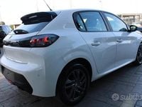 Usata Peugeot 208 Active 75 CV (55 kW) 2022 Bianco Utilitaria