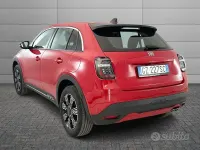 Usata Fiat 600 136 CV (100 kW) 2025 Rosso SUV