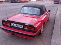 Begagnad Alfa Romeo Spider Quadrifoglio Verde 125 HK (91 kW) 1997 Röd Cab