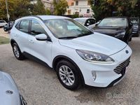 Usata Ford Kuga Titanium 120 CV (88 kW) 2022 Bianco SUV