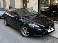 Usata Volvo V40 R-Design Momentum 120 CV (88 kW) 2016 Nero Station wagon