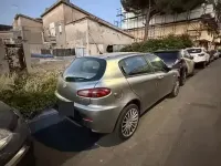 Usata Alfa Romeo 147 150 CV (110 kW) 2006 Grigio Utilitaria