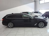 Usata BMW 520 Luxury Line 190 CV (139 kW) 2020 Nero Station wagon