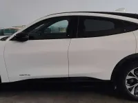 Usata Ford Mustang Mach-E Standard Range 124 kW (169 CV) 2022 Bianco SUV
