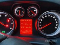 Usata Opel Mokka 130 CV (95 kW) 2016 Grigio SUV