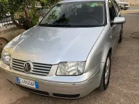 Usata VW Bora Highline 105 CV (77 kW) 2003 Berlina