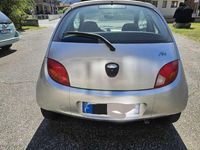 Usata Ford Ka 60 CV (44 kW) 2000 Grigio Utilitaria