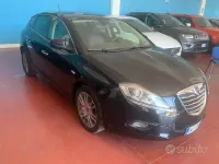 Usata Lancia Delta 120 CV (88 kW) 2014 Nero Utilitaria