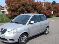 Usata Lancia Ypsilon 60 CV (44 kW) 2010 Utilitaria