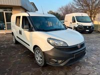Usata Fiat Doblò S 120 CV (88 kW) 2022 Bianco Monovolume