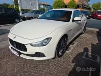 Usata Maserati Ghibli 275 CV (202 kW) 2015 Bianco Berlina