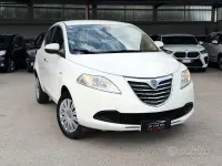 Usata Lancia Ypsilon Silver 80 CV (58 kW) 2014 Bianco Utilitaria