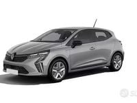 Nuova Renault Clio V Evolution 100 CV (73 kW) 2025 Grigio Utilitaria