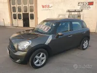 Usata Mini Cooper D Countryman 90 CV (66 kW) 2012 Grigio SUV