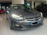 Usata Opel Astra Cosmo 110 CV (80 kW) 2014 Grigio Berlina