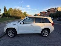 Usata Suzuki Grand Vitara 129 CV (94 kW) 2012 Bianco SUV