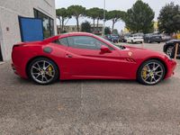 Usata Ferrari California 489 CV (359 kW) 2012 Rosso Cabrio