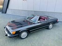 Usata Mercedes 560 230 CV (169 kW) 1987 Nero Cabrio
