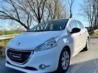 usata Peugeot 208 1.4 68cv PASSAGGIO COMPRESO NEL PREZZO