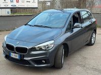 Usata BMW 216 Active Tourer Luxury Line 116 CV (85 kW) 2015 Grigio Monovolume