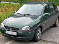 Usata Opel Corsa 90 CV (66 kW) 1997 Utilitaria