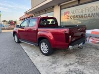 Usata Isuzu D-Max 163 CV (119 kW) 2020 Rosso SUV