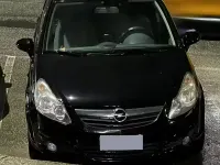 Usata Opel Corsa 85 CV (62 kW) 2010 Nero Utilitaria