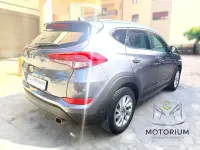 Usata Hyundai Tucson Xpossible 141 CV (103 kW) 2016 Grigio SUV
