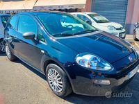 Usata Fiat Punto Evo 69 CV (50 kW) 2015 Blu Utilitaria