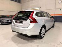 Usata Volvo V60 Kinetic 136 CV (100 kW) 2013 Grigio Station wagon
