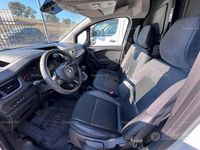 Usata Nissan Townstar Acenta 131 CV (96 kW) 2022 Bianco Furgone