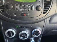 Usata Hyundai i10 Active 65 CV (47 kW) 2008 Rosso Utilitaria