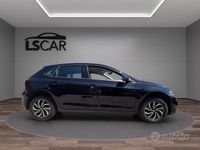 Usata VW Polo Life 95 CV (69 kW) 2022 Nero Utilitaria