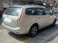 Usata Ford Focus 115 CV (84 kW) 2010 Grigio Station wagon