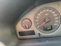 Usata Volvo V70 163 CV (119 kW) 2003 Grigio Station wagon
