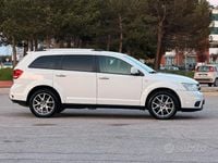 Usata Fiat Freemont Lounge 170 CV (125 kW) 2015 Bianco SUV