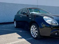Usata Alfa Romeo Giulietta Distinctive 120 CV (88 kW) 2012 Nero Utilitaria