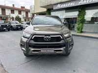 Usata Toyota HiLux 204 CV (150 kW) 2021 Bronzo Pick-up