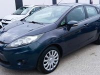 Usata Ford Fiesta 82 CV (60 kW) 2011 Grigio Utilitaria