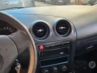 Usata Seat Ibiza 69 CV (50 kW) 2005 Grigio Utilitaria