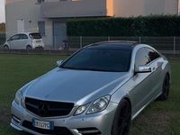 Gebraucht Mercedes E250 Avantgarde 204 PS (150 kW) 2011 Grau Coupé