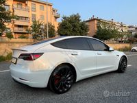 usata Tesla Model 3 performance