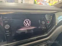 Usata VW Polo Life 95 CV (69 kW) 2023 Blu/azzurro Utilitaria