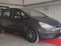 Usata Ford S-MAX S 140 CV (102 kW) 2009 Grigio Monovolume